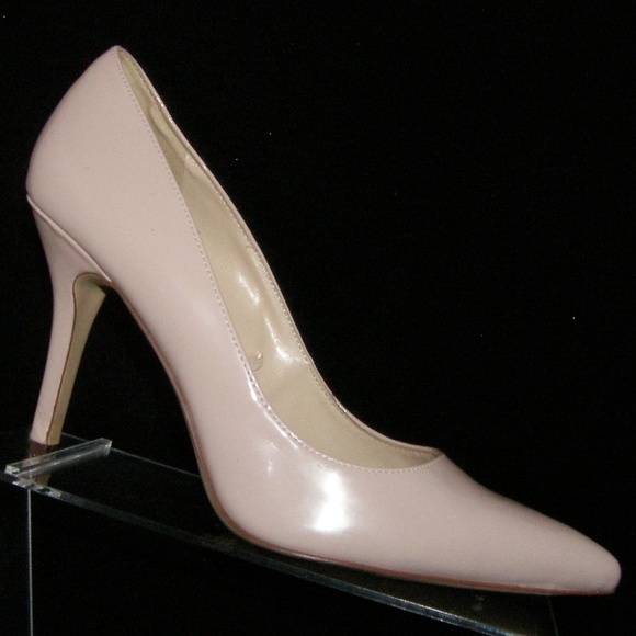 nine west flagship court shoes